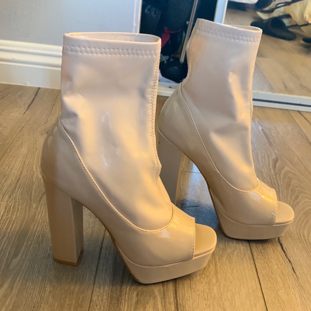Off white platform heels